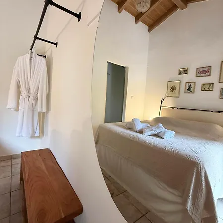 Traditional House Pouglia